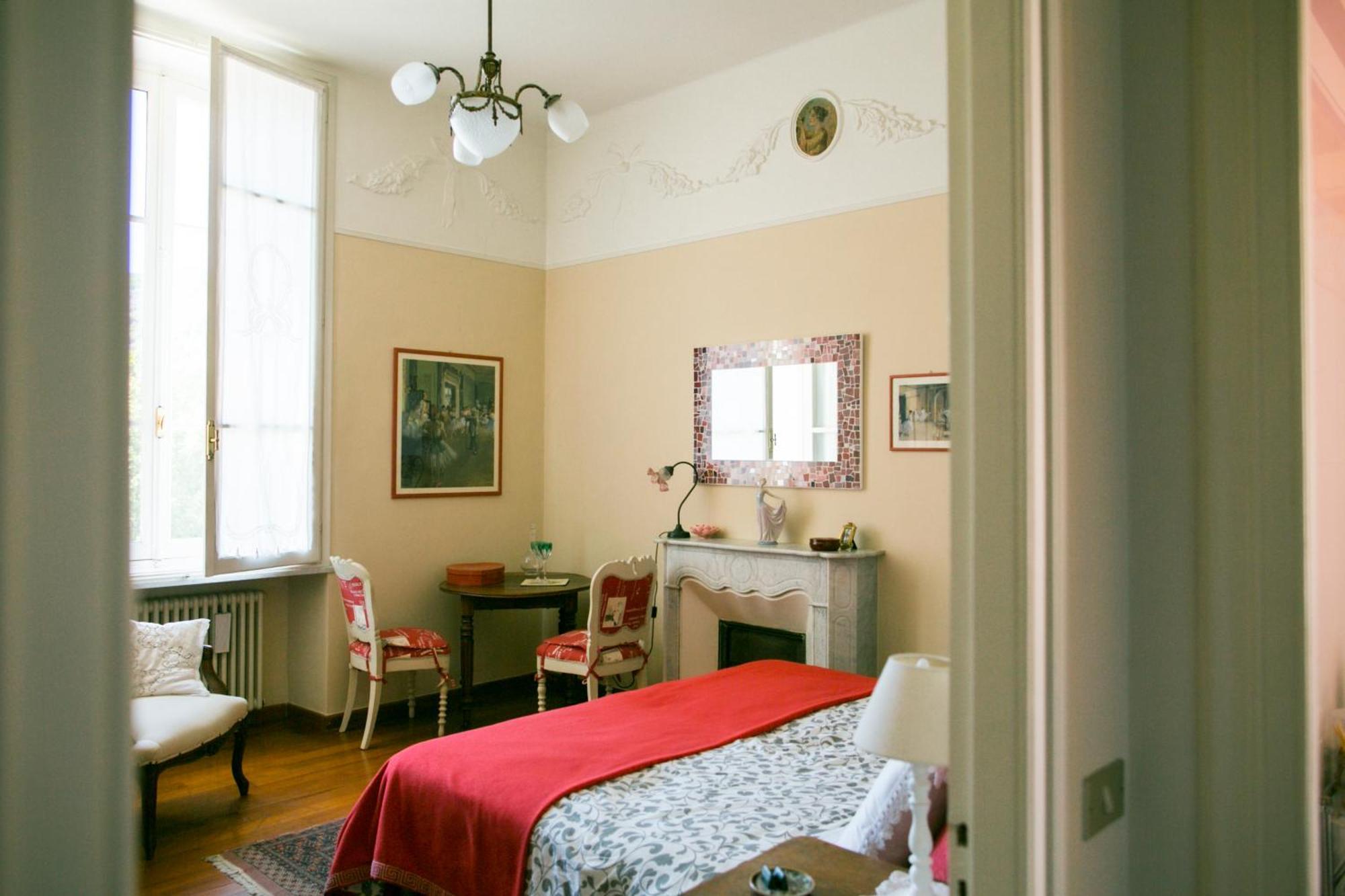 B&B Agapantus In Una Villa Dell'800 Dolceacqua Kültér fotó