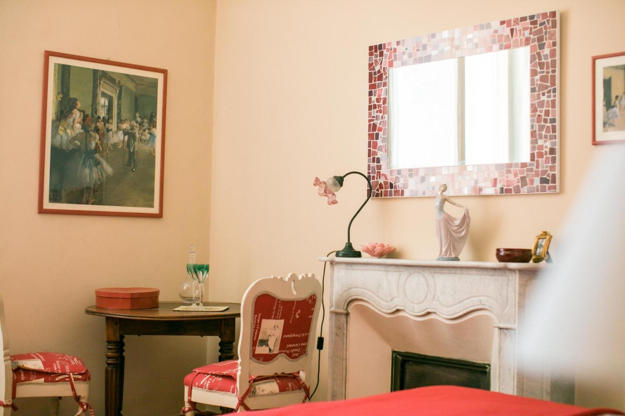 B&B Agapantus In Una Villa Dell'800 Dolceacqua Kültér fotó